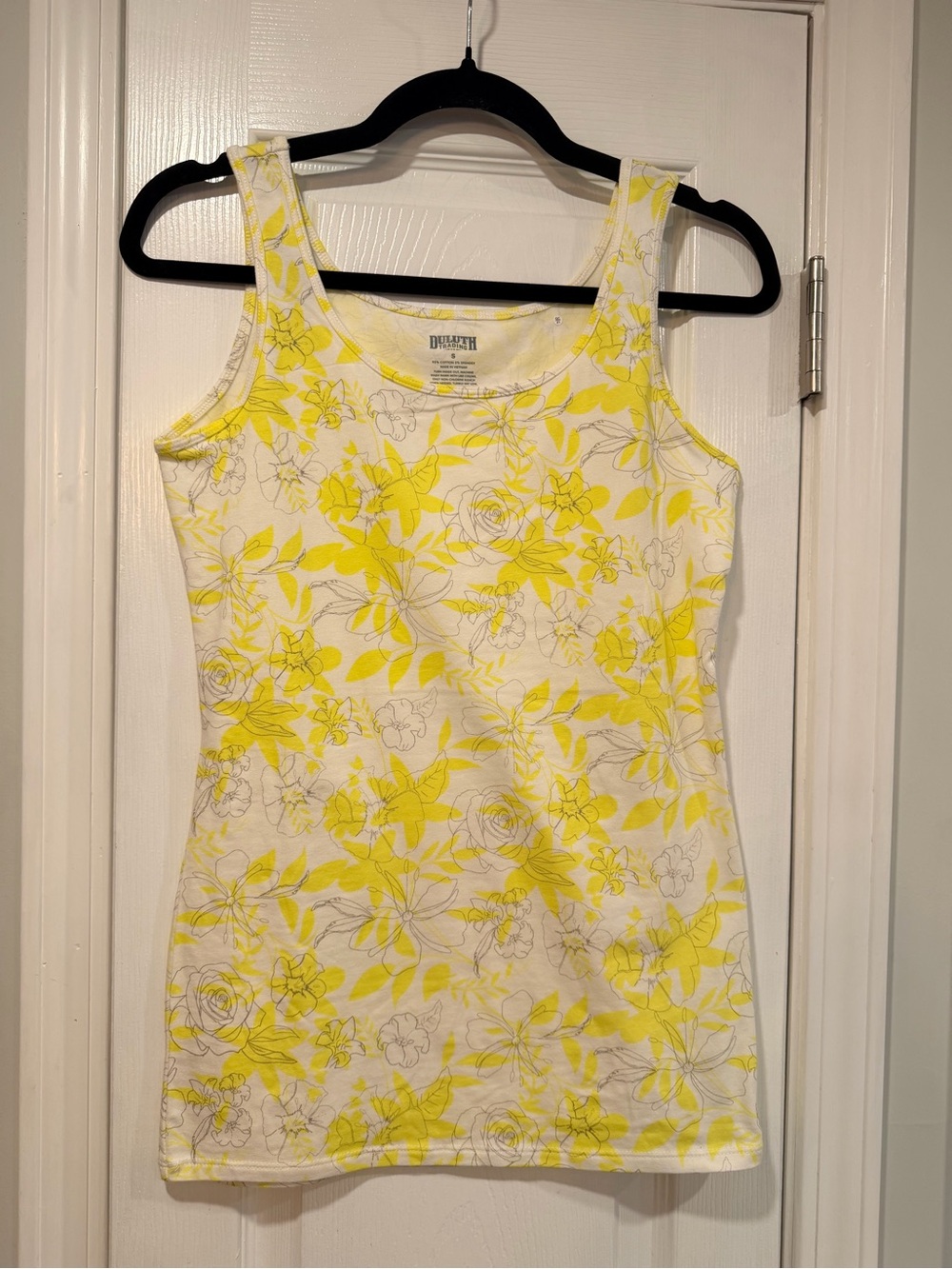 NWOT Duluth Trading Co Size S Floral Tank Top Yellow White Cotton Stretch